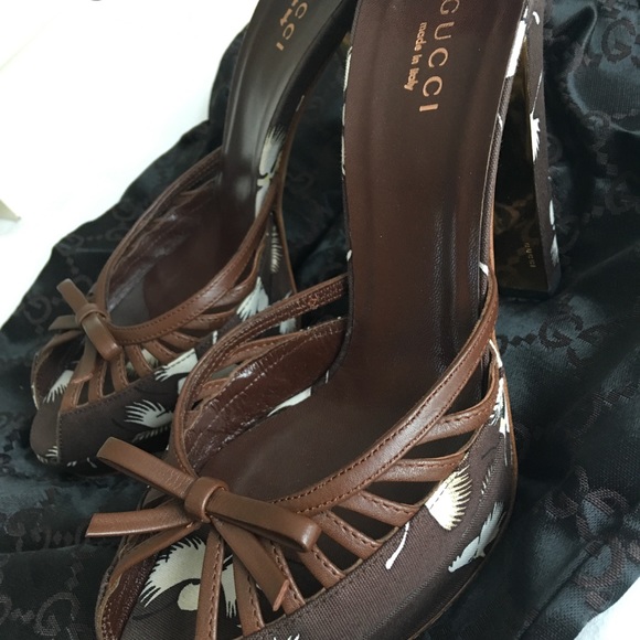 Gucci Brown Floral Ankle Strap Platform 36.5 - Picture 4 of 7